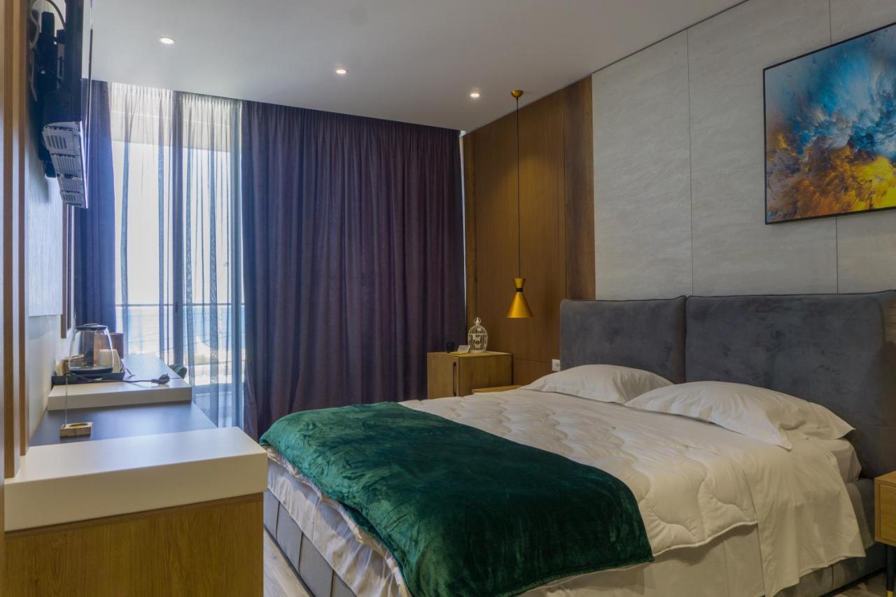 Hotel Morfeus Durrës Zewnętrze zdjęcie