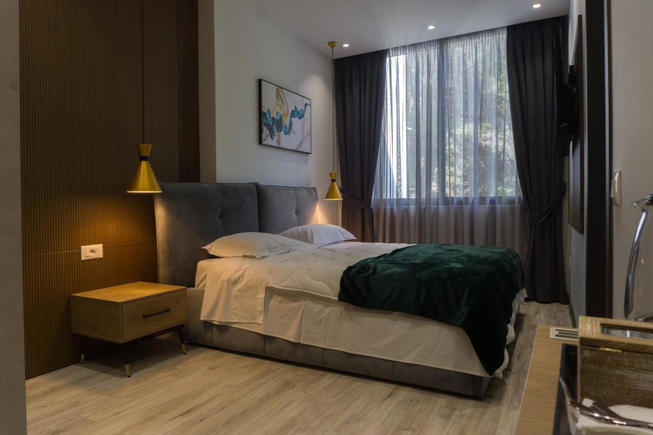 Hotel Morfeus Durrës Zewnętrze zdjęcie